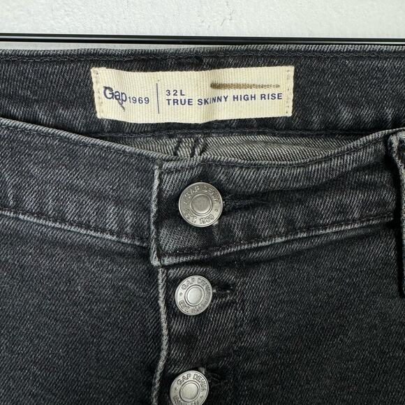 GAP NWOT LONG True Skinny High Rise Black Washed Button Fly Jeans - Picture 6 of 7